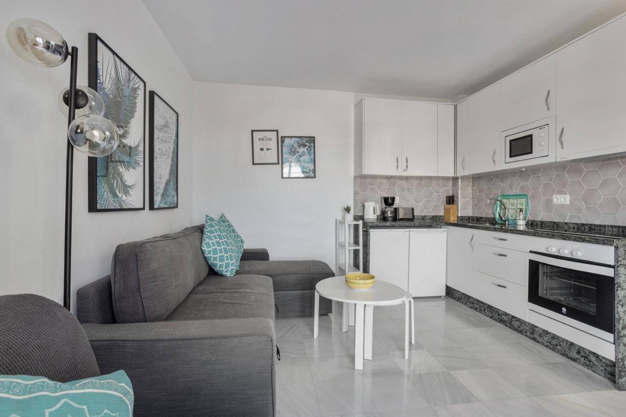 One Bedroom Penthouse Nerja Exteriör bild